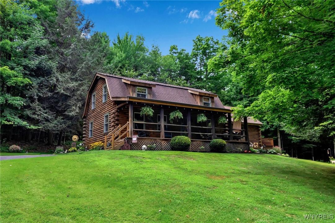 34 Cherrywood, Holland, New York 14080