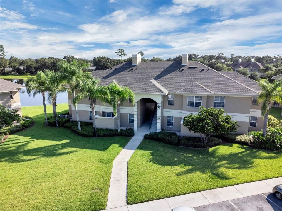 307 EAGLE POND DRIVE 307, Winter Haven, Florida 33884