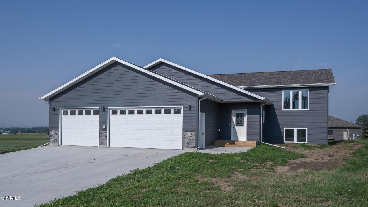 1709 Blackstone Loop, Beulah, Dakota Do Norte 58523, Estados Unidos