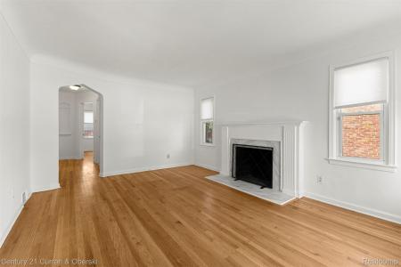 2213 N Waverly Street, Dearborn, 密西根州 48128, 美國