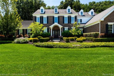 50693 Chesapeake Drive, Novi, Michigan 48374, USA