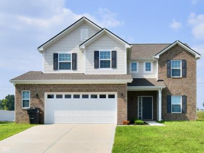 984 Bent Branch Lane, Greenwood, Indiana 46143, USA