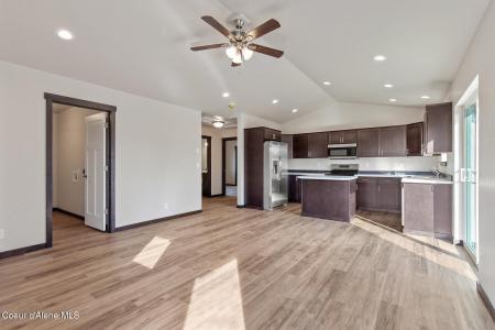 103 W NARCISSUS CT, Post Falls, Idaho 83854