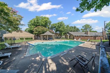 1803 Eastwood Court, Grand Prairie, Texas 75050, USA