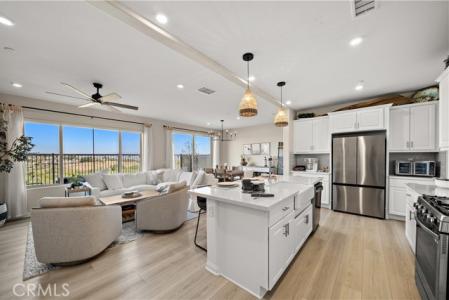 1758 Valley Oak Wy, Oceanside, California 92056, USA