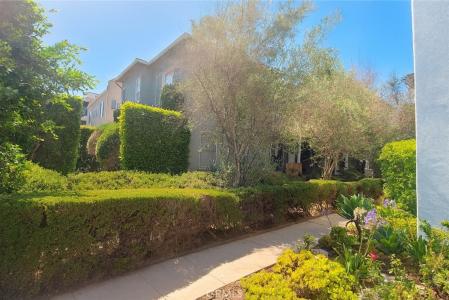 4522 Saint Elmo Drive, Los Angeles, California 90019, USA