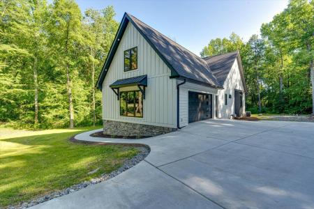 505 Tanya Drive, Whitwell, Tennessee 37397, USA