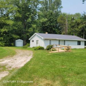 9353 Morrish, Montrose, Michigan 48457