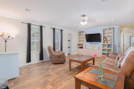 107 Deep Woods DR, Seguin, テキサス 78155, アメリカ合衆国