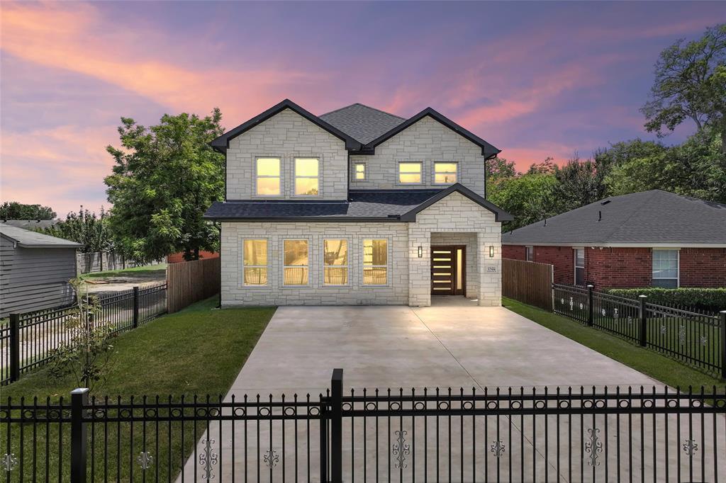 3708 Mcbroom Street, Dallas, Texas 75212