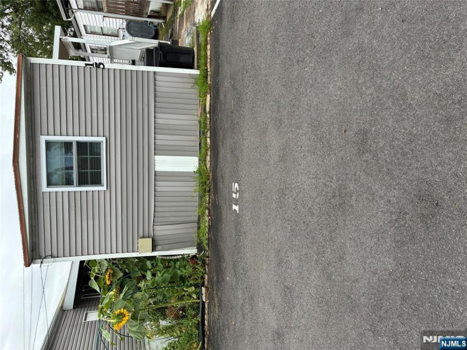 15 Second, Lodi, 新泽西州 07644, 美国