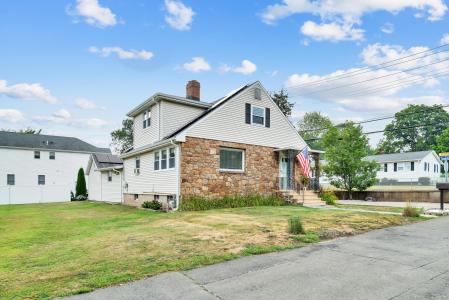78 Minor Road, East Haven, Connecticut 06512