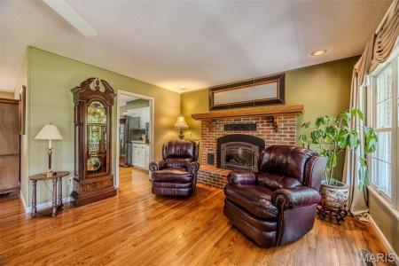 20303 Oakway Drive, Lebanon, Missouri 65536, HOA KỲ
