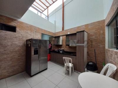 av la fontana , Lima, Lima 00001, Peru