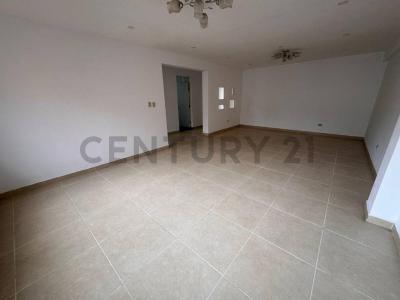 PASAJE INTI PEREDO 77, Sucre, Chuquisaca 0000, Bolivie