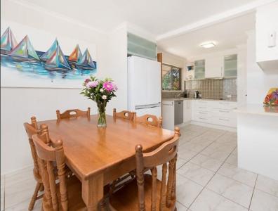 6 Roberts Street, Golden Beach, QLD 4551, オーストラリア