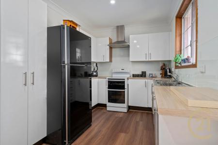18/201 Oxford Road, Ingleburn, NSW 2565, Australia