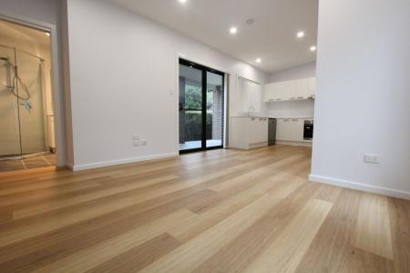 20A Hilltop Avenue, Mount Pritchard, NSW 2170, Australia