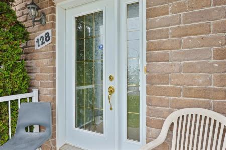 128 Rue Clermont, Saint-Jean-sur-Richelieu, Quebec J2W 3C2, Canadá
