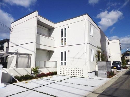 神野町2丁7-22, シャーメゾン津久野2, 堺市西区, Osaka 593-8308, Japon