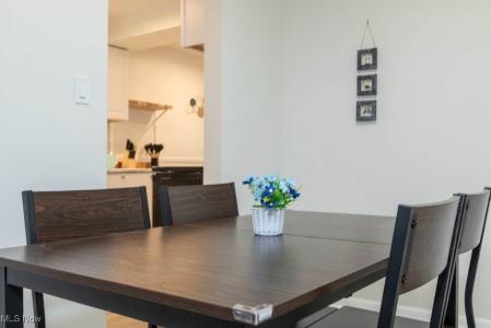 4029 Stonehaven Road, South Euclid, Ohio 44121