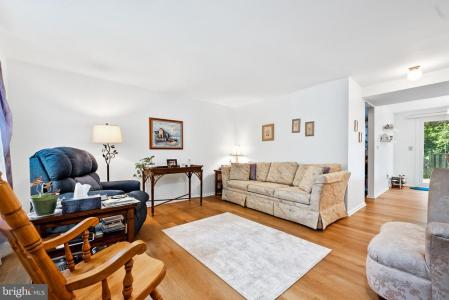 49 Huntley Court, Sterling, Вирджиния 20165, Соединенные Штаты