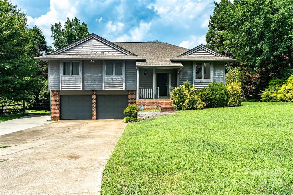 2439 36th Ave NE, Hickory, Karolina Północna 28601, USA