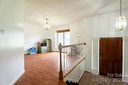 2439 36th Ave NE, Hickory, NC 28601, USA