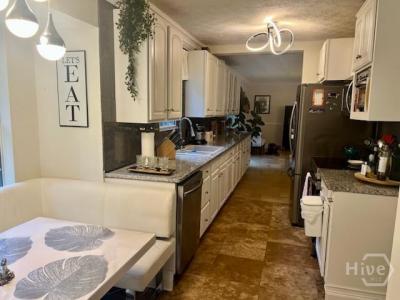 247 Stonebridge Dr, Savannah, Georgia 31410