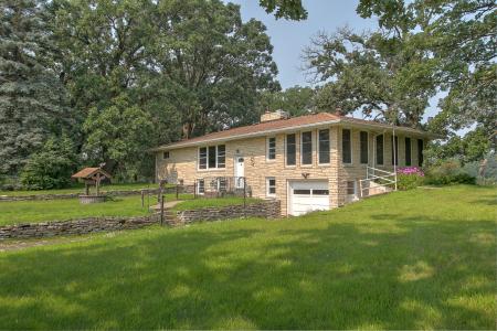 9325 County Road 5 NE, North Branch, Minnesota 55056, USA