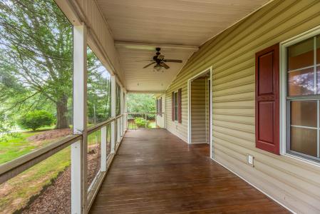 100 Ridgecrest Drive, King, North Carolina 27021, Stati Uniti