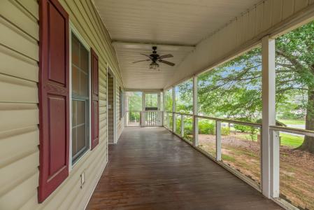 100 Ridgecrest Drive, King, North Carolina 27021, Stati Uniti