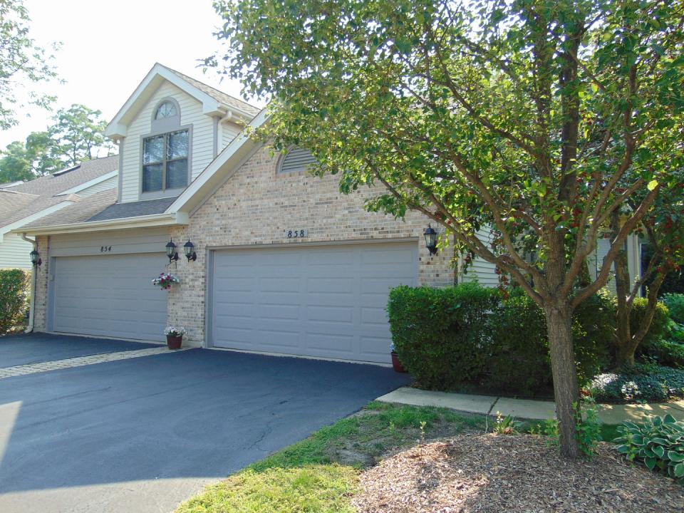 858 N Auburn Woods Drive, Palatine, Illinois 60067, Estados Unidos