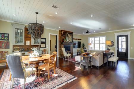 1040 Vaughn Rd., Glenwood, Arkansas 71943, USA