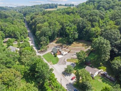 733 Mckee Rd, White Oak, 賓夕法尼亞州 15131, 美國