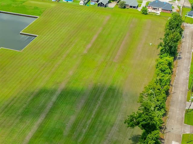 541 Beauregard, Houma, Louisiana 70360