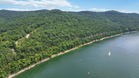 11 Genes Rd, Somerset, Kentucky 42501