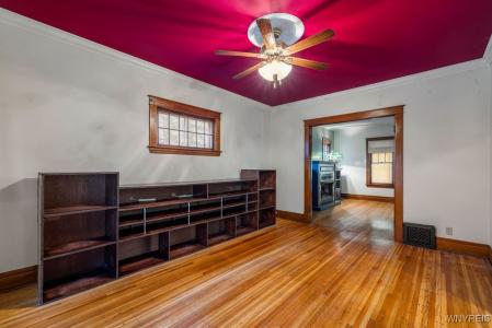 1148 Haeberle Avenue, Niagara Falls, 뉴욕 14301, 미국