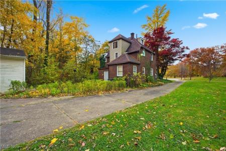 1841 Goleta Avenue, Youngstown, Ohio 44504, Estados Unidos