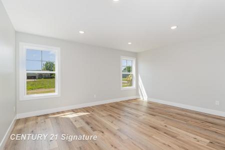 86 N Richland, Hemlock, Michigan 48626, USA