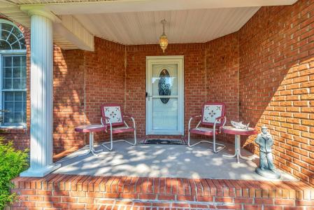 261 Franklin Heights Dr, Winchester, Tennessee 37398, USA