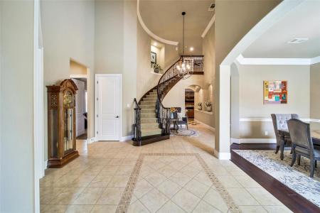 15614 Lake Iris Drive, Houston, Texas 77070, USA