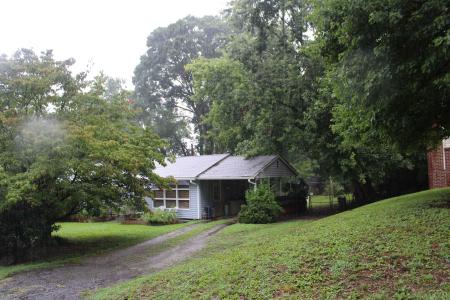587 Alamo Street, Spartanburg, SC 29303, USA