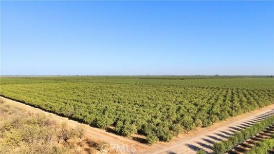 Rd 18 & Ave 16, Madera, Califórnia 93637, Estados Unidos