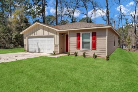 146 Oak Circle, Livingston, Texas 77351