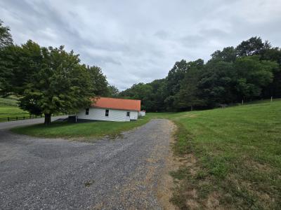1085 Lick Branch rd, Ewing, Virginia 24248, Amerika Birleşik Devletleri