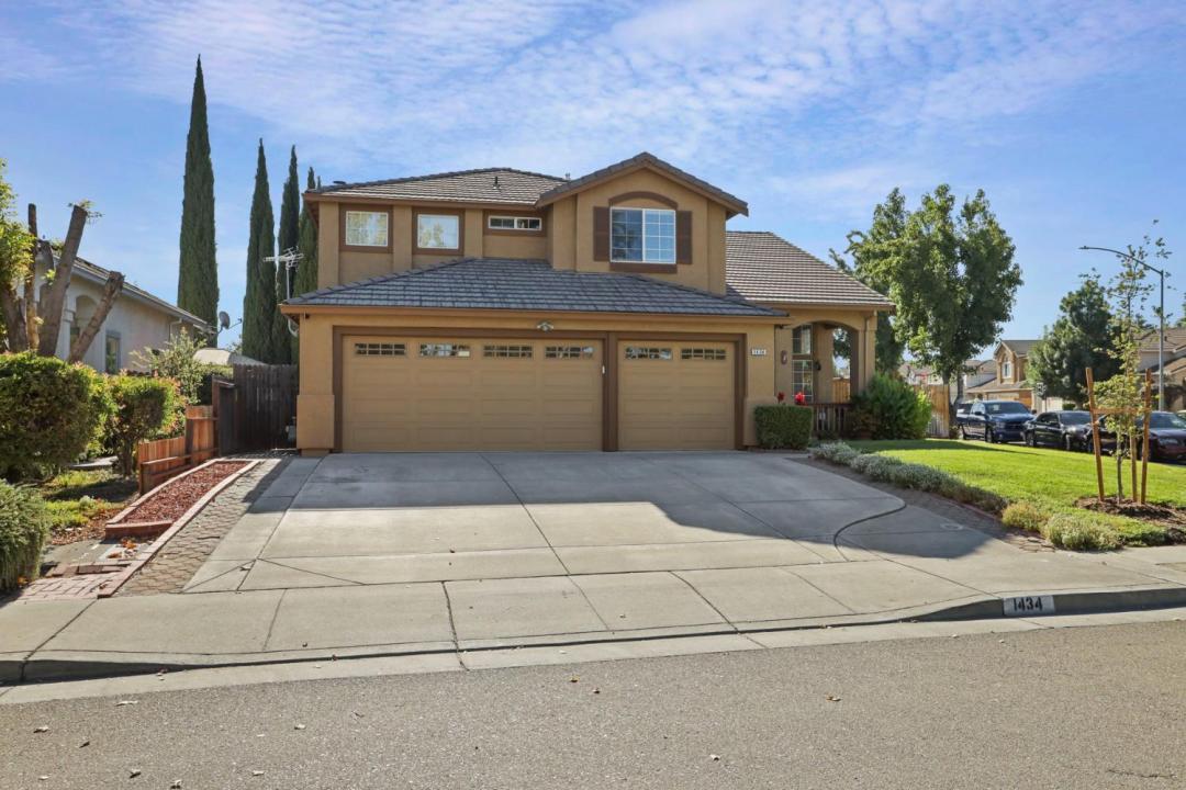 1434 Vivian Lane, Tracy, Califórnia 95377, Estados Unidos