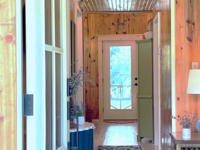 76 W Cool Water Retreat, Mountain View, Arkansas 72560