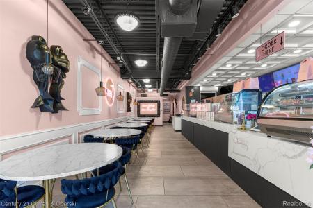 22737 Michigan Ave, Dearborn, Michigan 48124, États-Unis