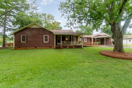 700 Chestnut Lane, Matthews, NC 28104, USA